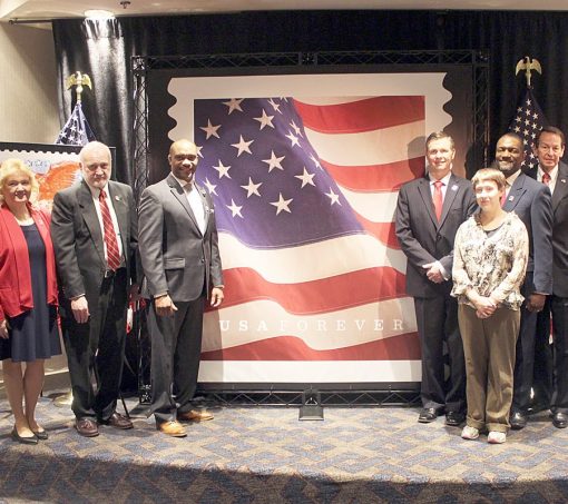 U.S Flag 2021 / Contemporary Boutonniere 2020